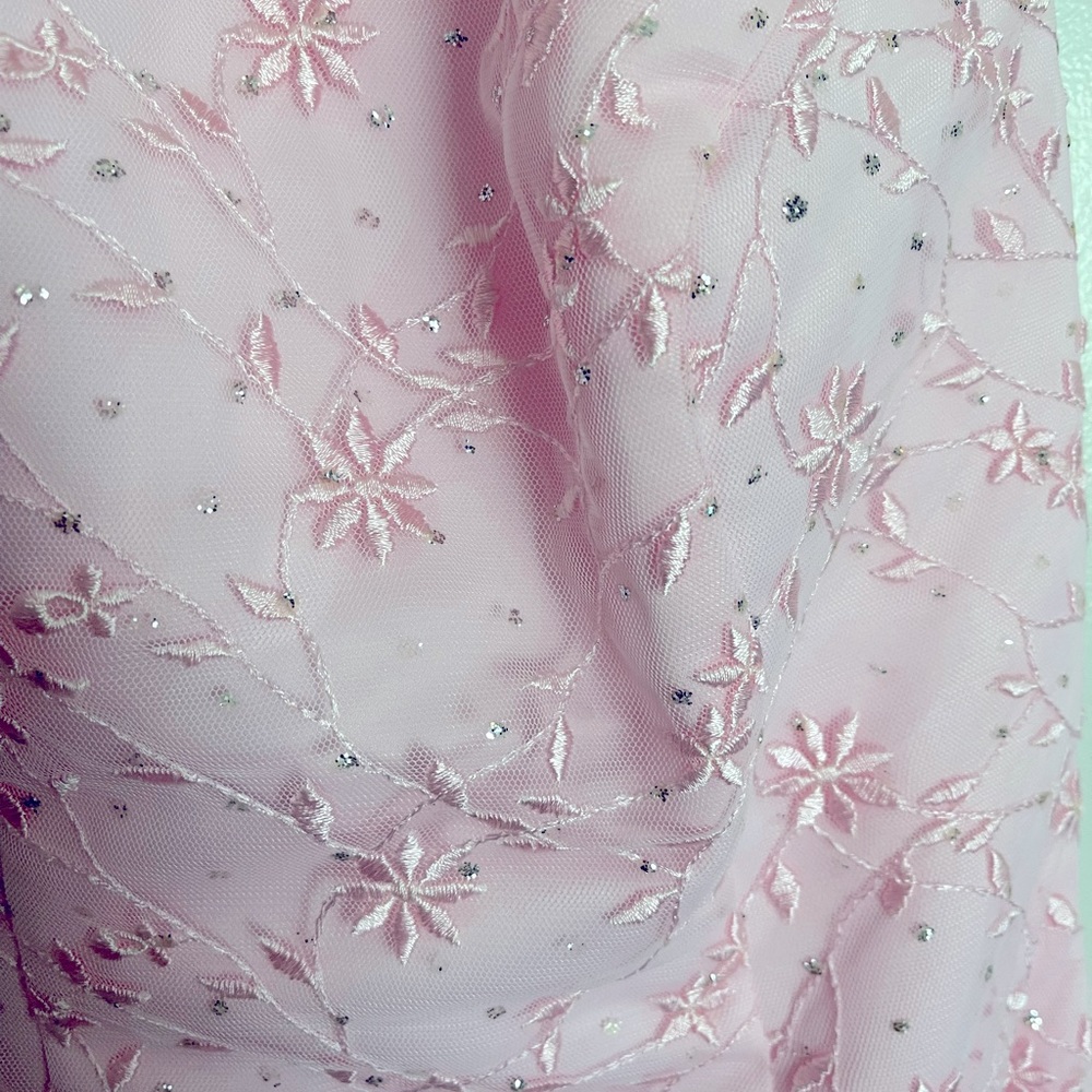 Dress - Picture 5 of 5